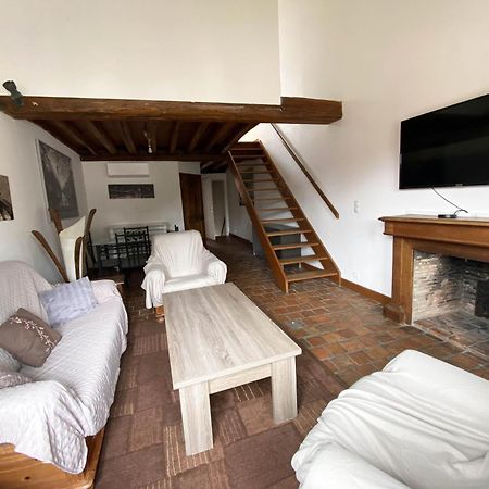 Appartement Tout Confort En Centre-Ville Cosne-Cours-Sur-Loire Bagian luar foto