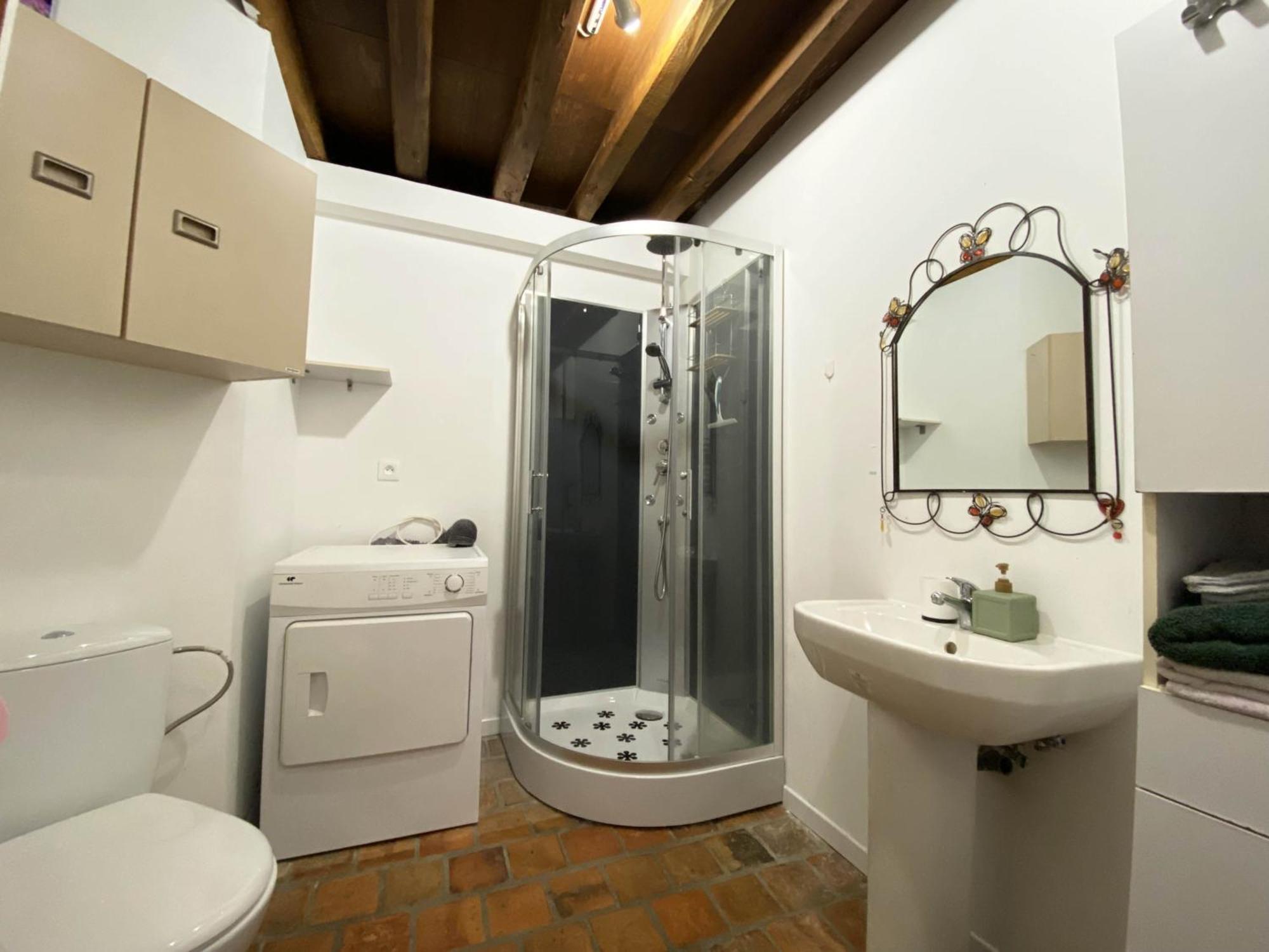 Appartement Tout Confort En Centre-Ville Cosne-Cours-Sur-Loire Bagian luar foto