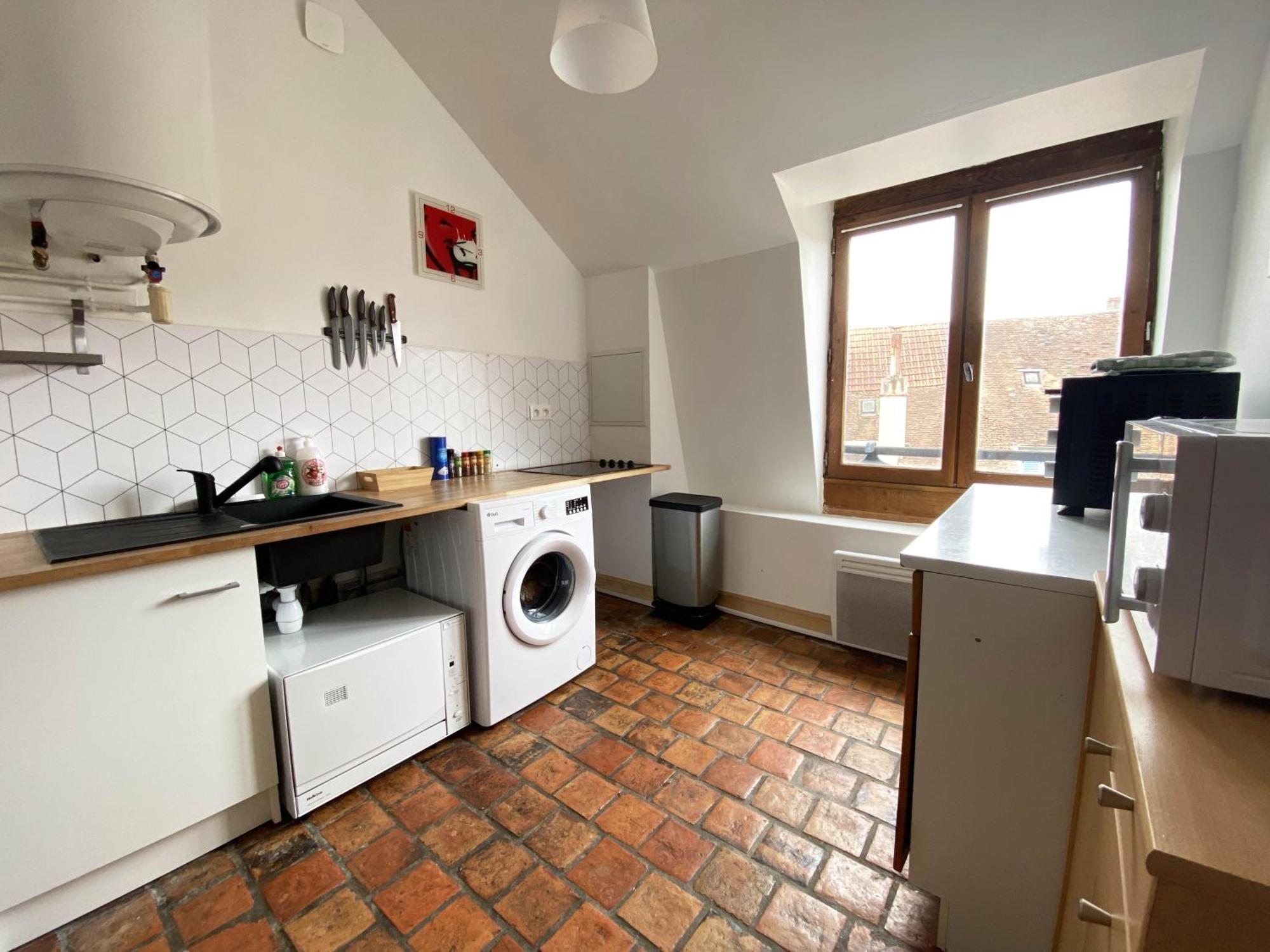 Appartement Tout Confort En Centre-Ville Cosne-Cours-Sur-Loire Bagian luar foto